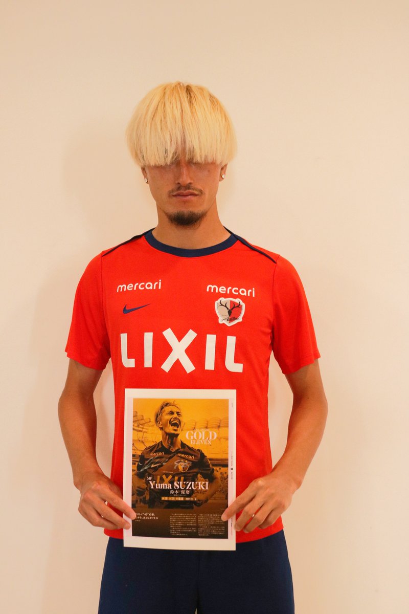 Y*︎様 鈴木 優磨選手のサイン入り「25J1リーグ優勝記念T