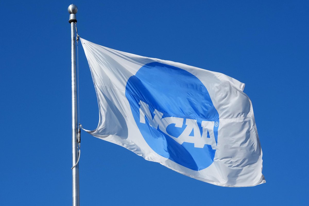 Tailgate, notre podcast sur la NFL va s'enrichir pendant l'été pour ne pas vous laisser sans rien ! 

On met cap sur la #NCAA ! 
1 podcast / semaine pour le mois de Juillet ! 
Au menu les previews de conférences Big10, ACC, Big12 et SEC ! 

Alors on file s'abonner à Tailgate !