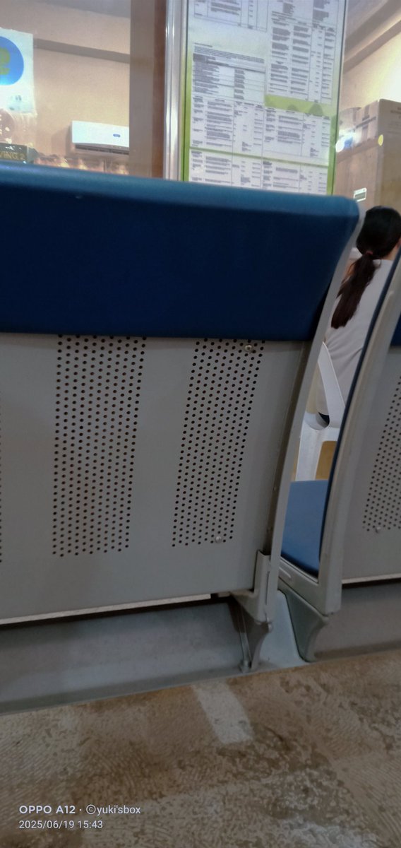 Apparently... I went out again- probably walked away after asking someone something out'a nowhere, a 100% gave unintentional stare or glare, and guiltily ignored some people... 😎

#a_blog_cause_im_old_school 
#HeHe