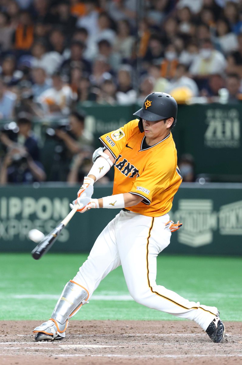 TokyoGiants's tweet image. 【一軍】vs 日本ハム
(日本生命セ・パ交流戦 2025)
東京ドーム
(試合終了) G 1-4 F
1死から大城卓三選手のホームランで1点返すも、追撃及ばず試合終了
見逃し配信はGIANTS TVで
tv.giants.jp
#新風 #ジャイアンツ