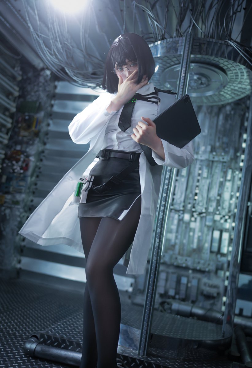 勝利の女神NIKKE/マナ

 #NIKKEcosplay