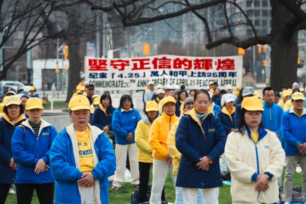 乘现 (@chengxiannew) on Twitter photo <a href="/ZelenskyyUa/">Volodymyr Zelenskyy / Володимир Зеленський</a> These soldiers, like Falun Gong followers misled by false promises, gave their lives to a war that should never have happened—serving only to elevate the fame and fortune of those who started it.
这些士兵就像被骗的轮子,献身于一场本不该发生的战争,成就了战争挑起者的名声与财富。 <a href="/ZelenskyyUa/">Volodymyr Zelenskyy / Володимир Зеленський</a> These soldiers, like Falun Gong followers misled by false promises, gave their lives to a war that should never have happened—serving only to elevate the fame and fortune of those who started it.
这些士兵就像被骗的轮子,献身于一场本不该发生的战争,成就了战争挑起者的名声与财富。