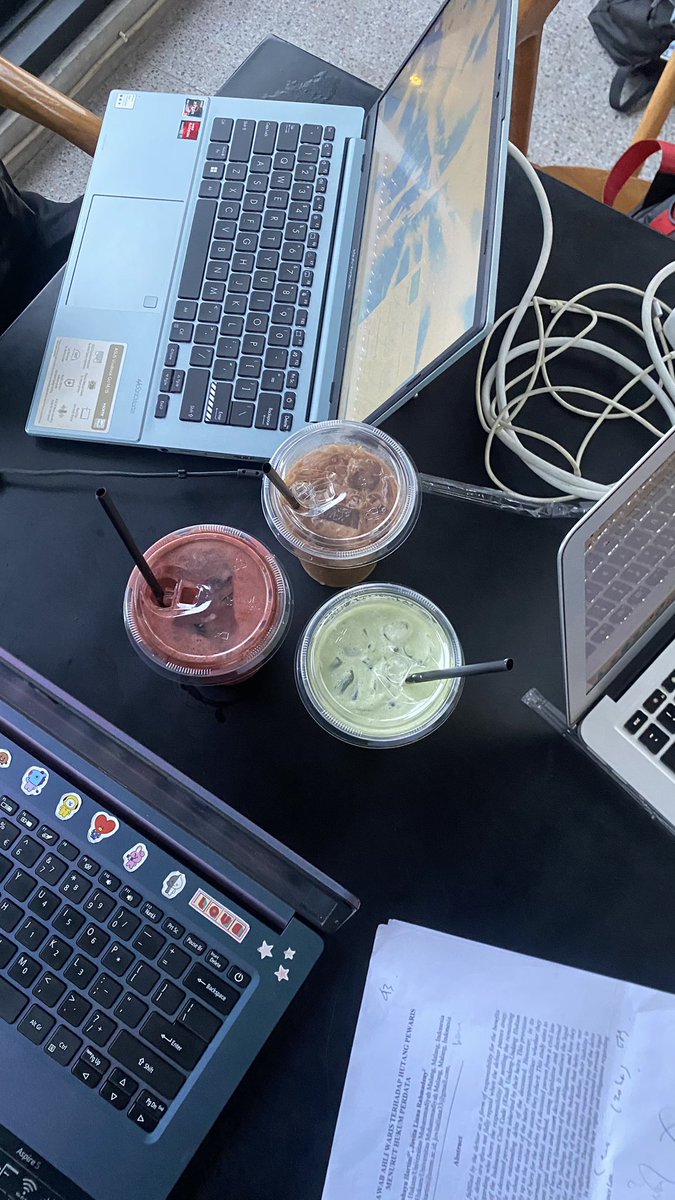 studyinnn's tweet image. revisi jurnal ke sekian kali-!!