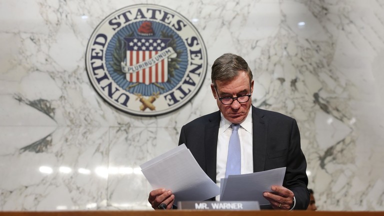 Senator Mark Warner says #Trump is ignoring US intelligence data that shows #Iran has not taken steps to develop nuclear weapons – a view that has remained unchanged since March, according to the Senate Intelligence Committee’s top Democrat.