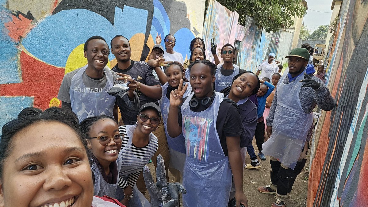 Somewhere in Jeri, there exists a mural made by the Qwani Community 📸