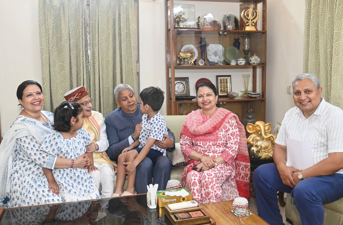 Vice-President of India (@vpindia) on Twitter photo It was an absolute honour and privilege to get enlightened by former Union Minister and veteran leader, Dr. Murli Manohar Joshi at his residence today.
His invaluable insights on public governance were deeply informative and spirited by public welfare.<a href="/drmmjoshibjp/">Murli Manohar Joshi</a> It was an absolute honour and privilege to get enlightened by former Union Minister and veteran leader, Dr. Murli Manohar Joshi at his residence today.
His invaluable insights on public governance were deeply informative and spirited by public welfare.<a href="/drmmjoshibjp/">Murli Manohar Joshi</a>
