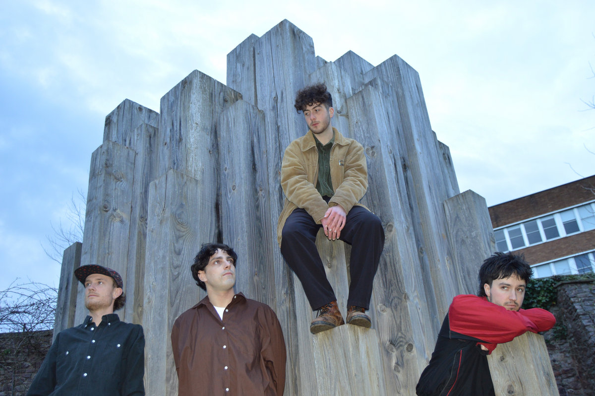 We play Reading this Saturday 21st at The Rising Sun Arts Centre for the Phoenix Rising all dayer.
Details + tickets here: linktr.ee/haalband

 It will be our last show for a short while, whilst we go off to record our debut LP. 

See you there.

Photo by Jess Agnew.

[]