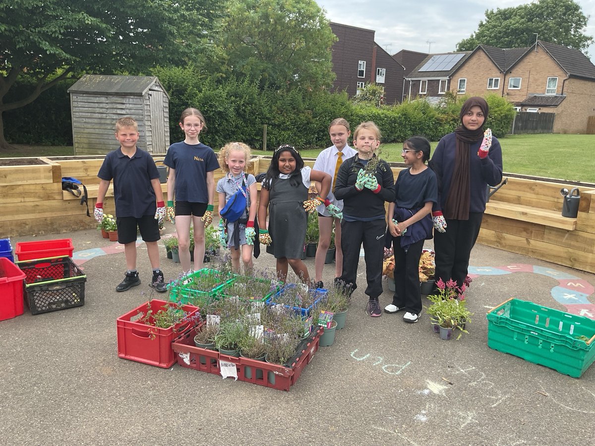 <a href="/NovaPrimAcademy/">Nova Primary Academy</a> rolled up their sleeves and got stuck into a wonderful gardening project, thanks to a generous grant from the National Education Nature Park Scheme through <a href="/The_RHS/">The RHS</a> #Peterborough #Schools #Environment #Teaching #Schoolgarden #Nature