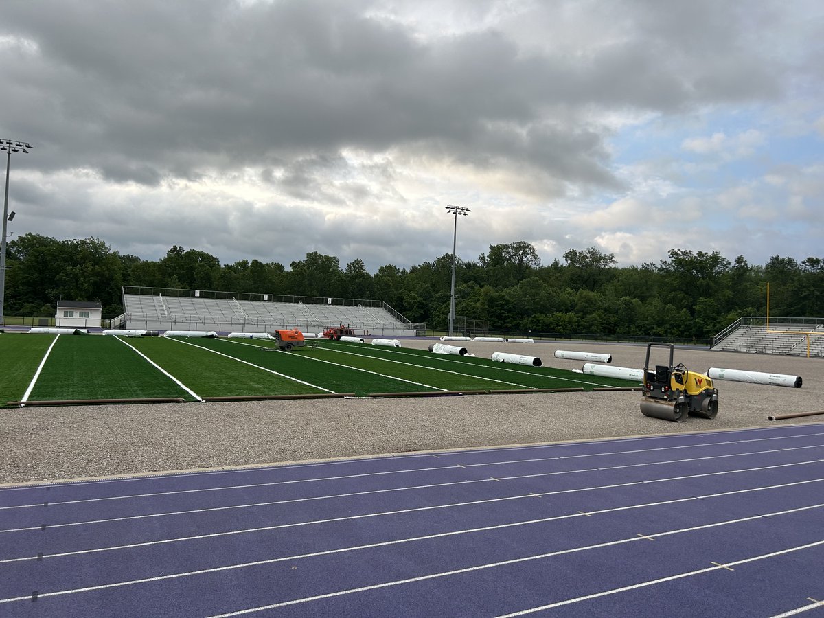 More progress pictures! 🏈💜⚽️💛🥍🦅 <a href="/avoneagles/">avoneagles</a> <a href="/AvonSchools_Ops/">Avon Schools - Operations</a> <a href="/ben_hodge/">Ben Hodge</a>