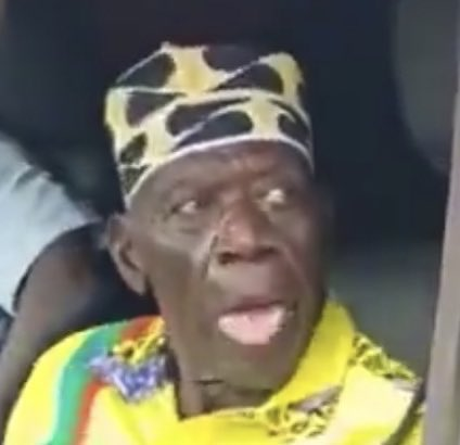 Gen. Moses Ali ensi yamuwomera kati akomba nkombe 🤣