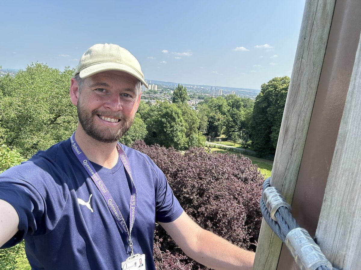 DrDavidBoyce's tweet photo. High ropes today. #activitiesweek https://t.co/BkOGpa8Gtf