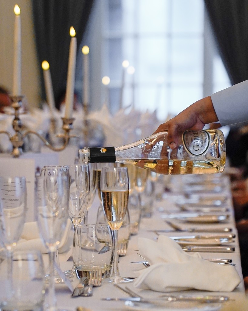 TheRAFClub's tweet image. Champagne & Truffle Dinner 🥂
The Club was delighted to welcome Members and their guests to an exceptional Champagne and Truffle Dinner, hosted in partnership with Christophe Prieux of Gardet Champagne – the Club’s house champagne supplier.
