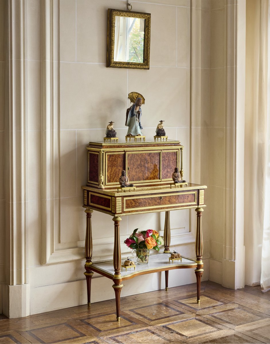 LaforeAlexandre's tweet image. Deux des trois charmants lots de pièces montées passées chez le marchand Philippe-François Julliot rejoignent le @MuseeLouvre qui vient tout juste de les préempter - pour 28 000 et 15 000 € respectivement - à la vente Simone Steinitz chez @christiesparis 👏