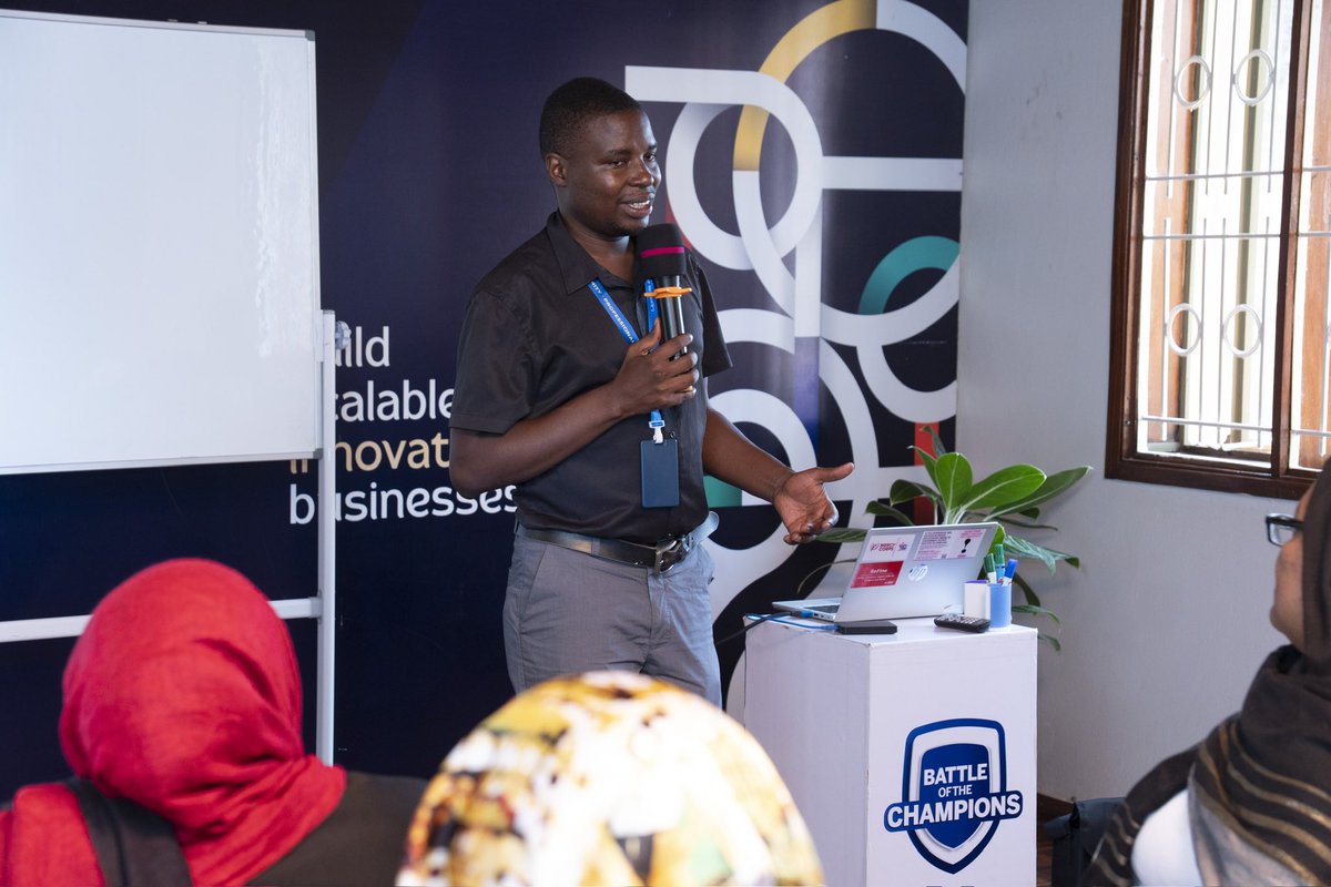 StartHubAfrica's tweet image. We’ve been honored to host training sessions under the #BuildingBridges initiative, empowering Sudanese entrepreneurs in Kampala. We also had a session facilitates by URSB &amp;amp; URA on business registration &amp;amp; tax compliance. Onward to growth, compliance &amp;amp; opportunity!

@giz_gmbh