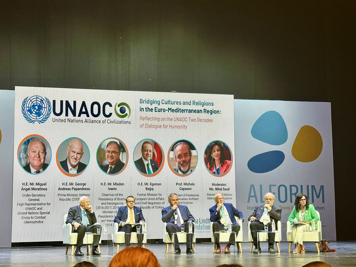 UNAOC - United Nations Alliance of Civilizations (@unaoc) on Twitter photo 🎙 USG <a href="/MiguelMoratinos/">Miguel Ángel Moratinos</a>: “Peace is not practiced today. I do not hear the voice of peace, the voice of civil society calling for peace in various regions of the world… I want the Mediterranean to be the project of peace, the project for a peaceful future.” #ALForum2025 🕊 🎙 USG <a href="/MiguelMoratinos/">Miguel Ángel Moratinos</a>: “Peace is not practiced today. I do not hear the voice of peace, the voice of civil society calling for peace in various regions of the world… I want the Mediterranean to be the project of peace, the project for a peaceful future.” #ALForum2025 🕊
