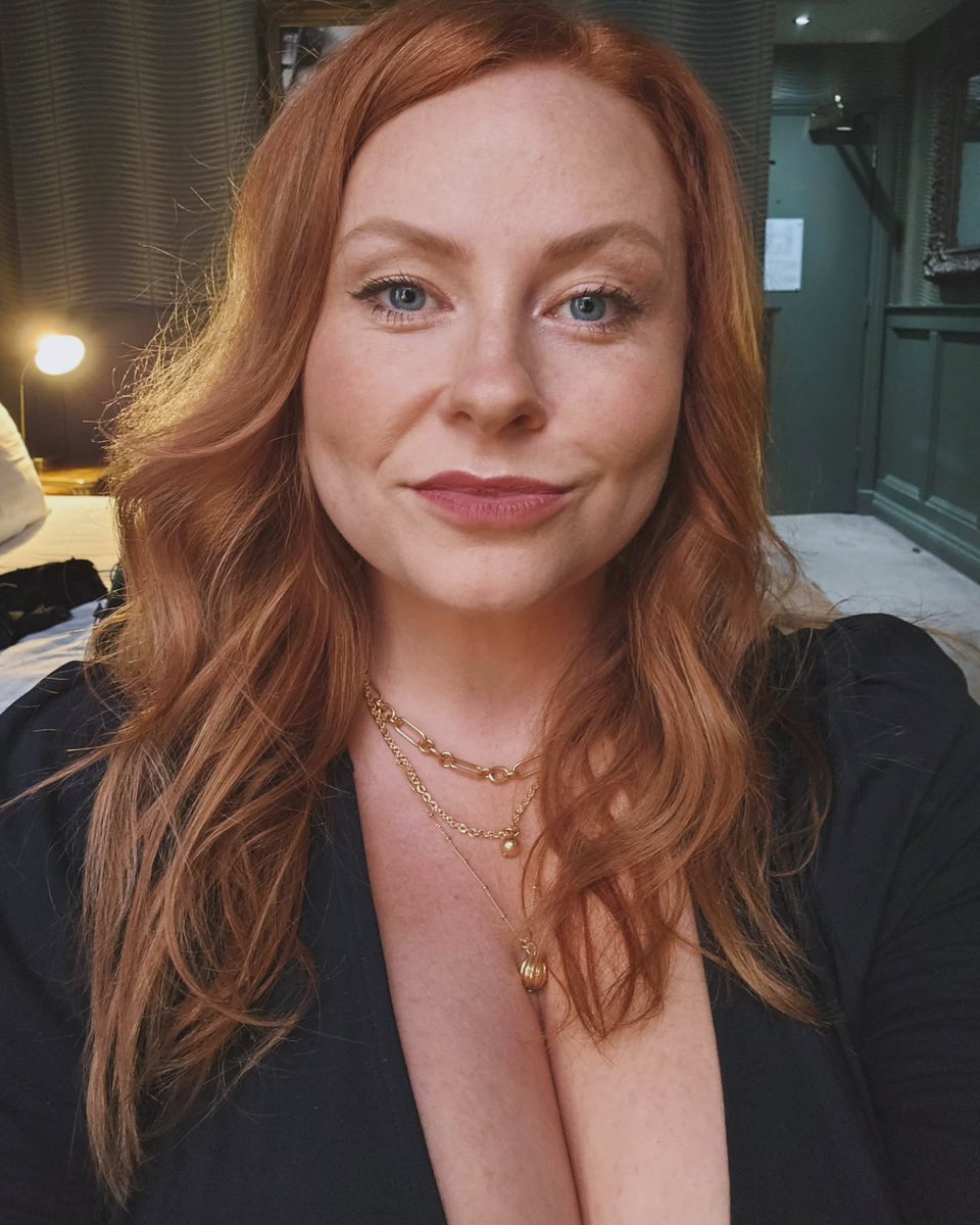 (⭐)STAR(⭐)THROBS(⭐) tweet media