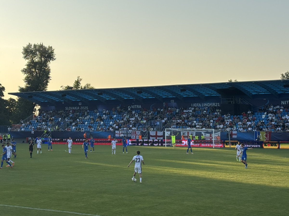 An insightful study trip with <a href="/EnglandLearning/">England Football Learning</a> UEFA Pro Licence cohort to observe <a href="/UEFAUnder21/">UEFA U21 EURO</a> Euro’s, three live games &amp; England training, understanding the complexities of tournament football. Thanks to all the U21 staff who contributed &amp; shared so much insight 🏴󠁧󠁢󠁥󠁮󠁧󠁿⚽️ 📝