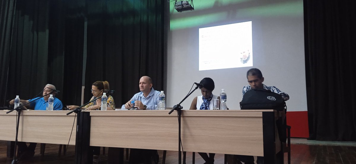 Desde el ❤ de la #CTCLasTunas, se realiza el Seminario Provincial para desarrollar el proceso de consulta del ante proyecto de Ley Código del Trabajo que abarcará a todos los trabajadores cubanos. #PorCubaJuntosCreamos <a href="/CtcTunas/">Odalis CTC Tunas</a> <a href="/Leydis06535858/">Leydis</a> <a href="/CubaCentral/">Central de Trabajadores de Cuba</a>