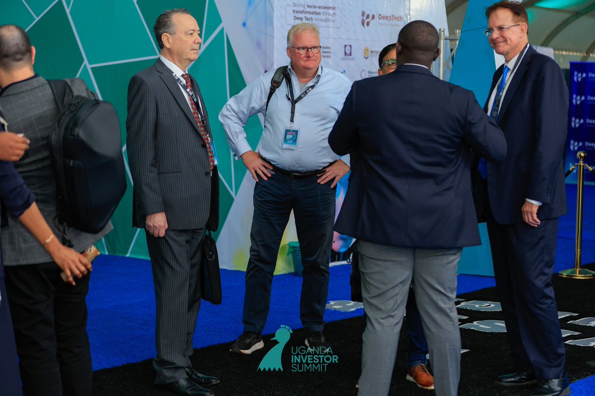 It's networking o'clock🌐!

A perfect time to refresh, connect and engage with industry leaders and fellow attendees.

Great ideas are born in conversations!

#UIS25 #UIS2025 #GreenhouseCapital
#UgandalnvestorSummit
