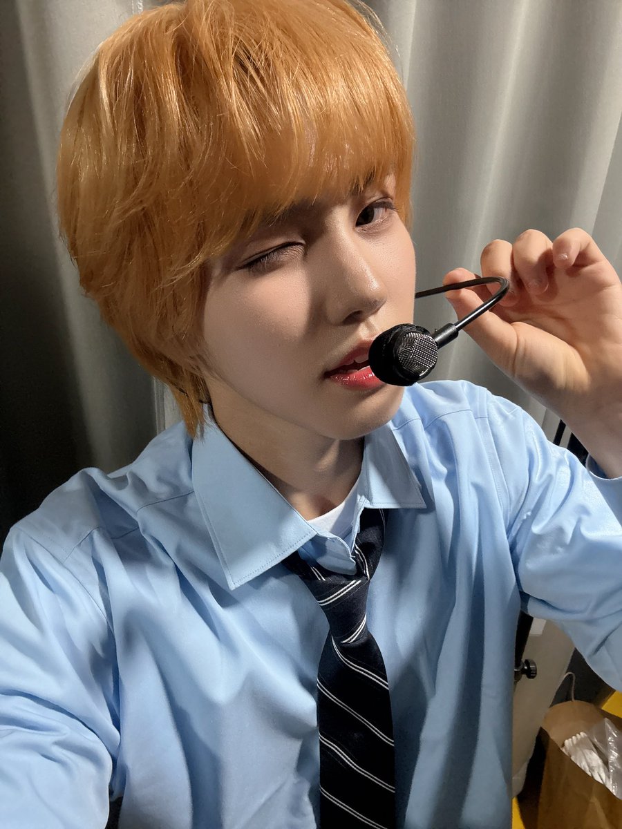 AHOF_official's tweet photo. 너무 행복했던 아홉의 첫 무대🫶
멋있는 모습으로 돌아올게요
조금만 더 기다려주세요🥰

#AHOF #아홉  
#JUWON #박주원 https://t.co/ooJLPEQvC1