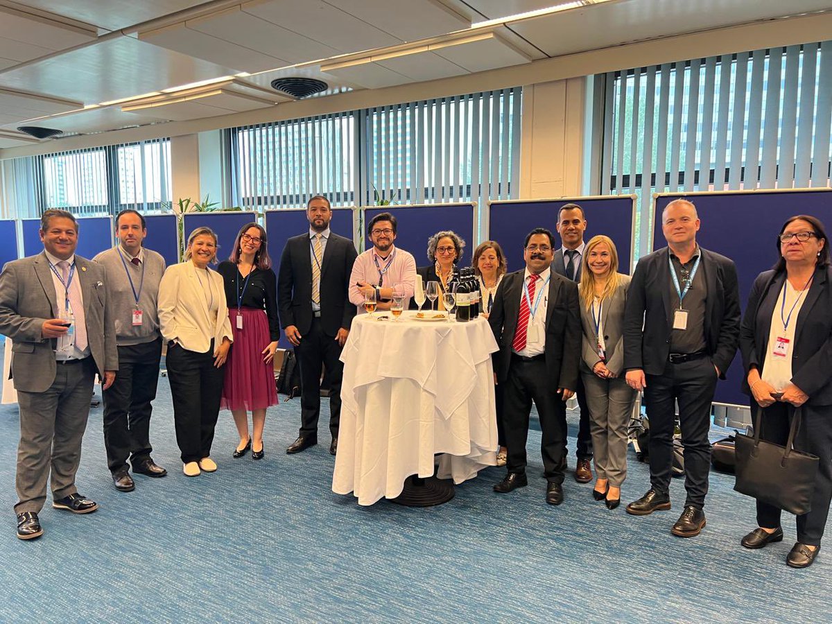 Cristina A. Dominguez tweet media