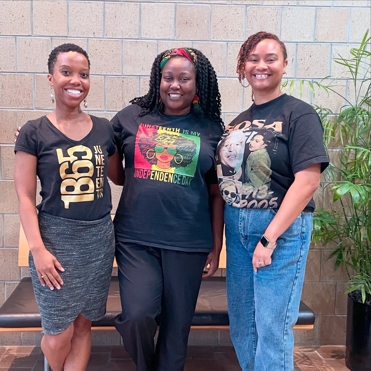 Happy Juneteenth! ❤️🖤💚

On a bonus episode of The Zest Podcast, we’re discussing Juneteenth food traditions with Kiva Williams, a.k.a The Fun Foodie Mama. What color drink will you be serving at your cookout? thezestpodcast.com/s11bonus1/

#juneteenth #iykyk