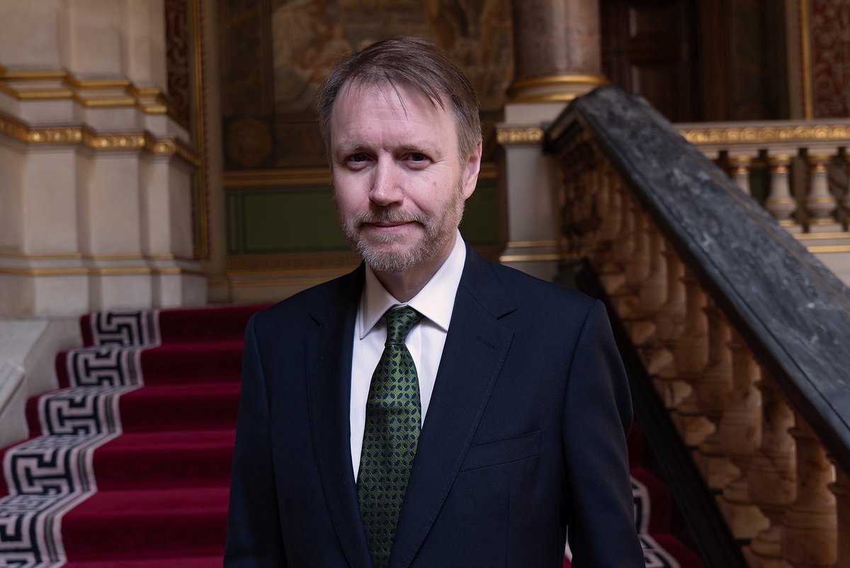 UK in Hungary tweet media