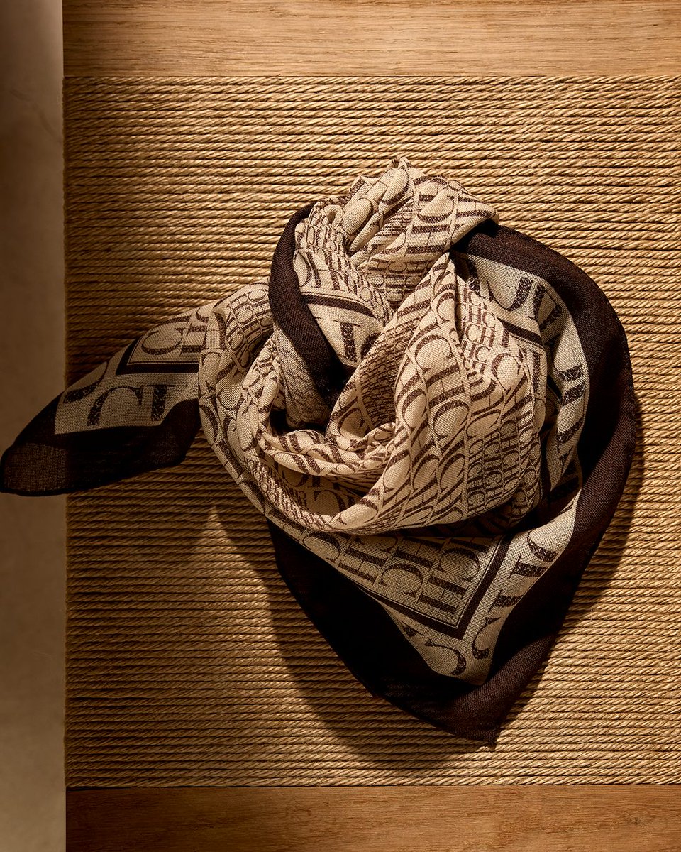 Don't settle for just one. You can have your favorite canvases in one unique piece. #CHCharambaBag is a tribute to the craftsmanship involved in our signature jacquard of Carolina's initials. And there's a whole new Pre-Fall collection to go with it.
#CHCarolinaHerrera