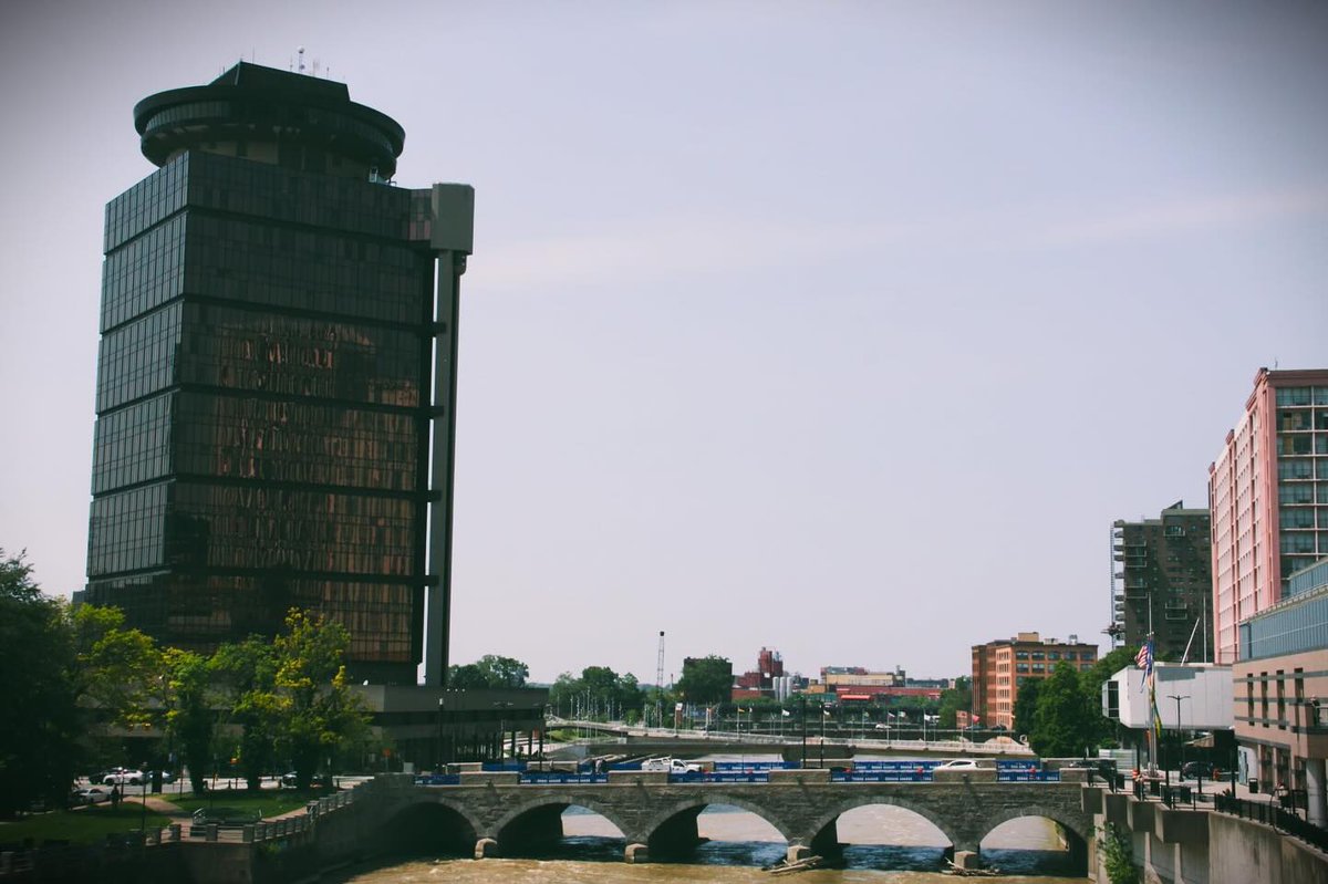 VOTE 👉 thisisroc.com/roctopshots/vo… for #roctopshots