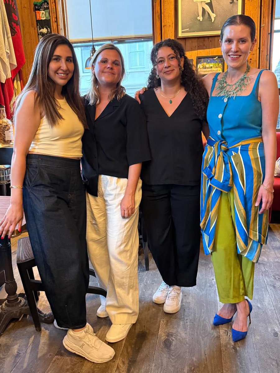 Leila_MA's tweet image. A great evening @frontlineclub last night screening the powerful documentary Life and Death in Gaza and speaking with our panellists, the brilliant women behind the film: Director @natashajcox and producers @LaraGibaly & Haya al Badarneh.