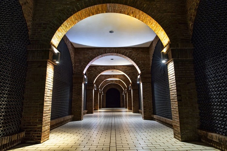 Si regalas una experiencia de #Enoturismo, lo recordarán para siempre. bodegasmarcoreal.com/regalar/ 
#Verano #Navarra #Olite #Turismo #Regalos