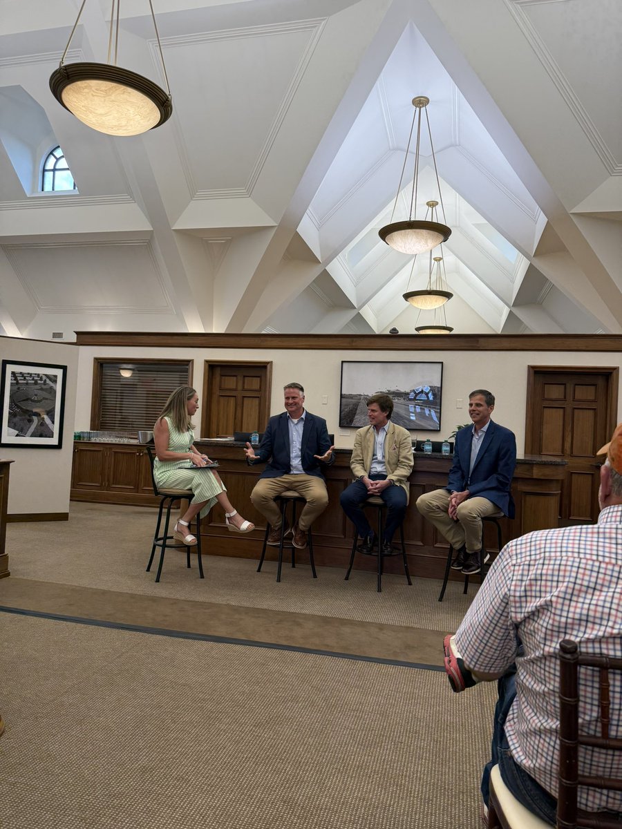 pkhcomm's tweet image. Terrific event at the Keeneland Library last night celebrating 25 years of The Saratoga Special, with Joe Clancy, Sean Clancy and Tom Law. The discussion was moderated by the great Gabby Gaudet, a former Special intern who has become one of the most accomplished broadcasters in…