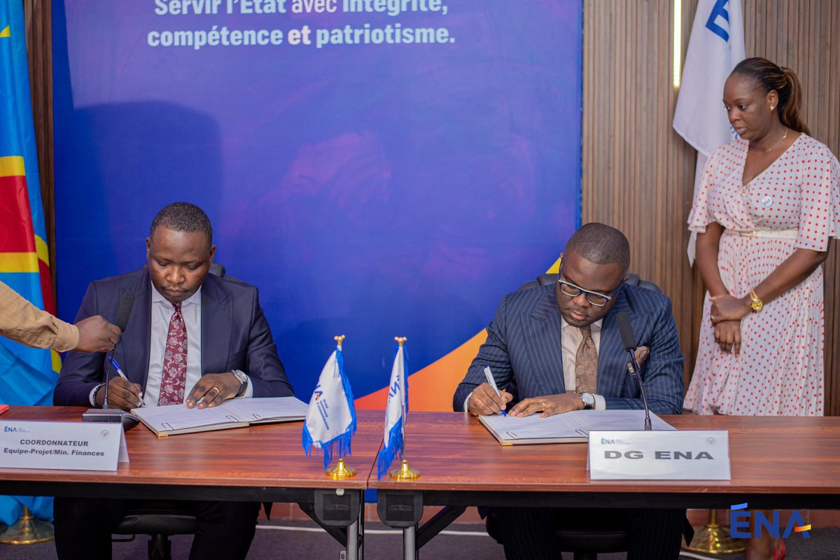 EnaRDC_Officiel's tweet image. Ce jeudi 19 juin 2025, l’@EnaRDC_Officiel et l’Equipe-Projet du Ministère des Finances, chargée de la modernisation de la douane, ont signé un protocole d’accord dont l’objet est : 

✅ La formation dans le domaine de la gestion des projets, des marchés publics, de l’éthique et…