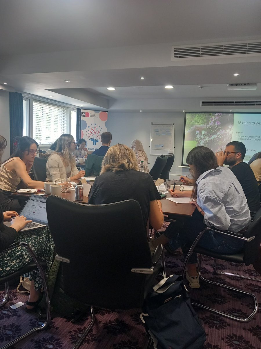 Wow, this room is quiet! An opportunity to get a bit of writing done! Thanks so much to our Deputy Director- Angeline- for your workshop on Healthy Writing Habits! I absolutely love the Barrett's Basics!
- JP