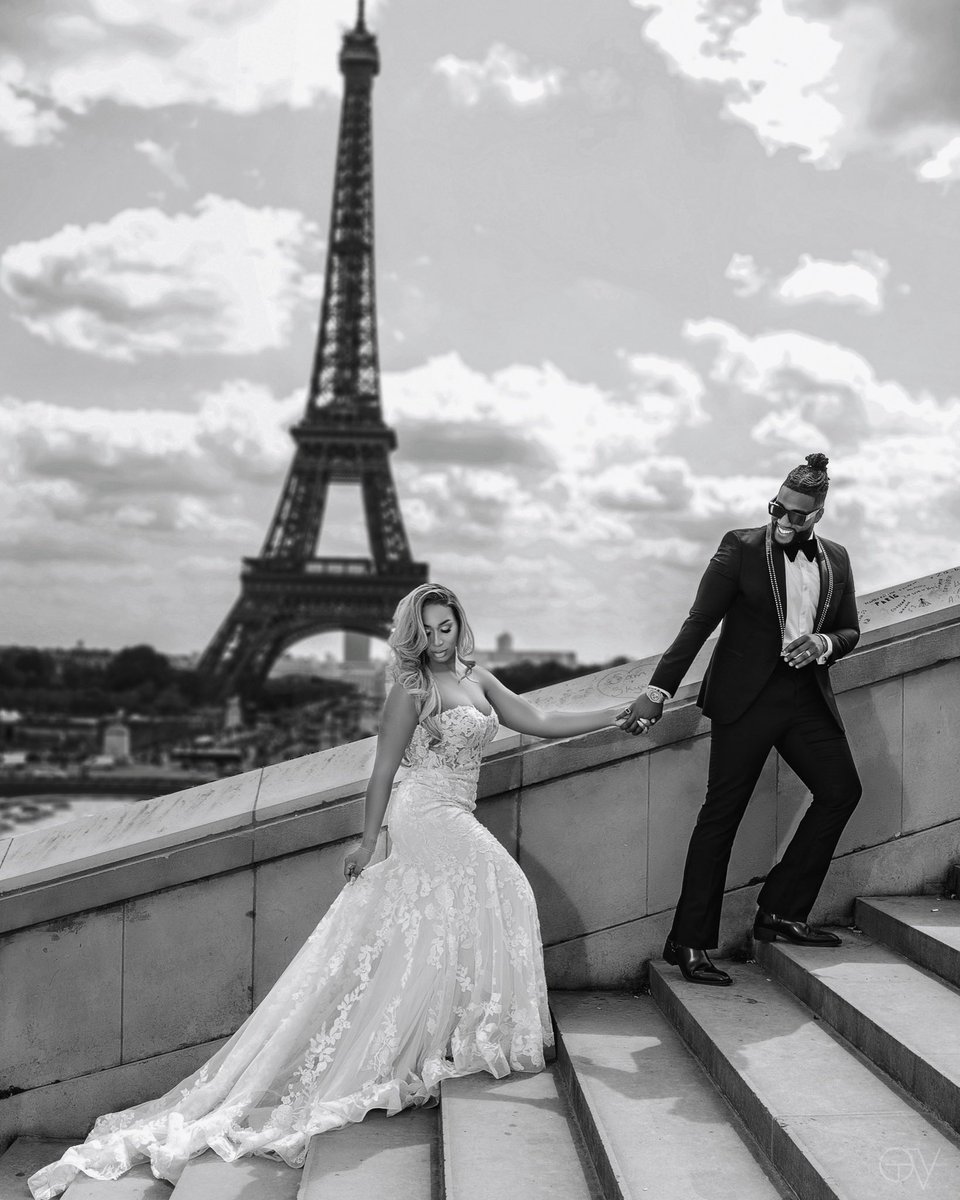 iammiketodd's tweet image. When you’re really locked in you don’t look for greener grass, you water yours…
Happy 15th anniversary @mrs.Natalietodd 😘
📸 : @germain.visuals @z.ports
#15years
#weddinganniversary
#relationshipgoals
#IChooseYou
#REPRESENT