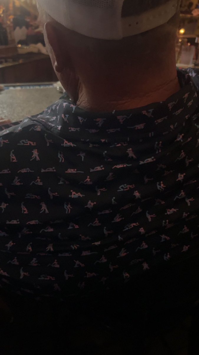 350lber at the bar wearing a sex positions polo. Asked him for the link