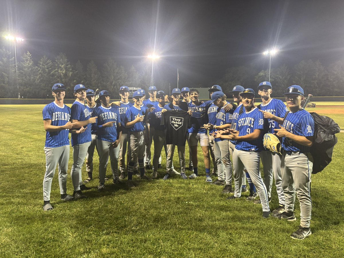Bryan Baseball (@bhsbaseball_w1n) on Twitter photo Defiance defeats Archbold 9-8 in 8 innings in Acme District 1 action.
#TheyPickedMe Player of the Game:
Grady Crist- 2-4 with 2 RBIs in the win.
<a href="/AcmeCongress/">ACME Baseball</a> Defiance defeats Archbold 9-8 in 8 innings in Acme District 1 action.
#TheyPickedMe Player of the Game:
Grady Crist- 2-4 with 2 RBIs in the win.
<a href="/AcmeCongress/">ACME Baseball</a>