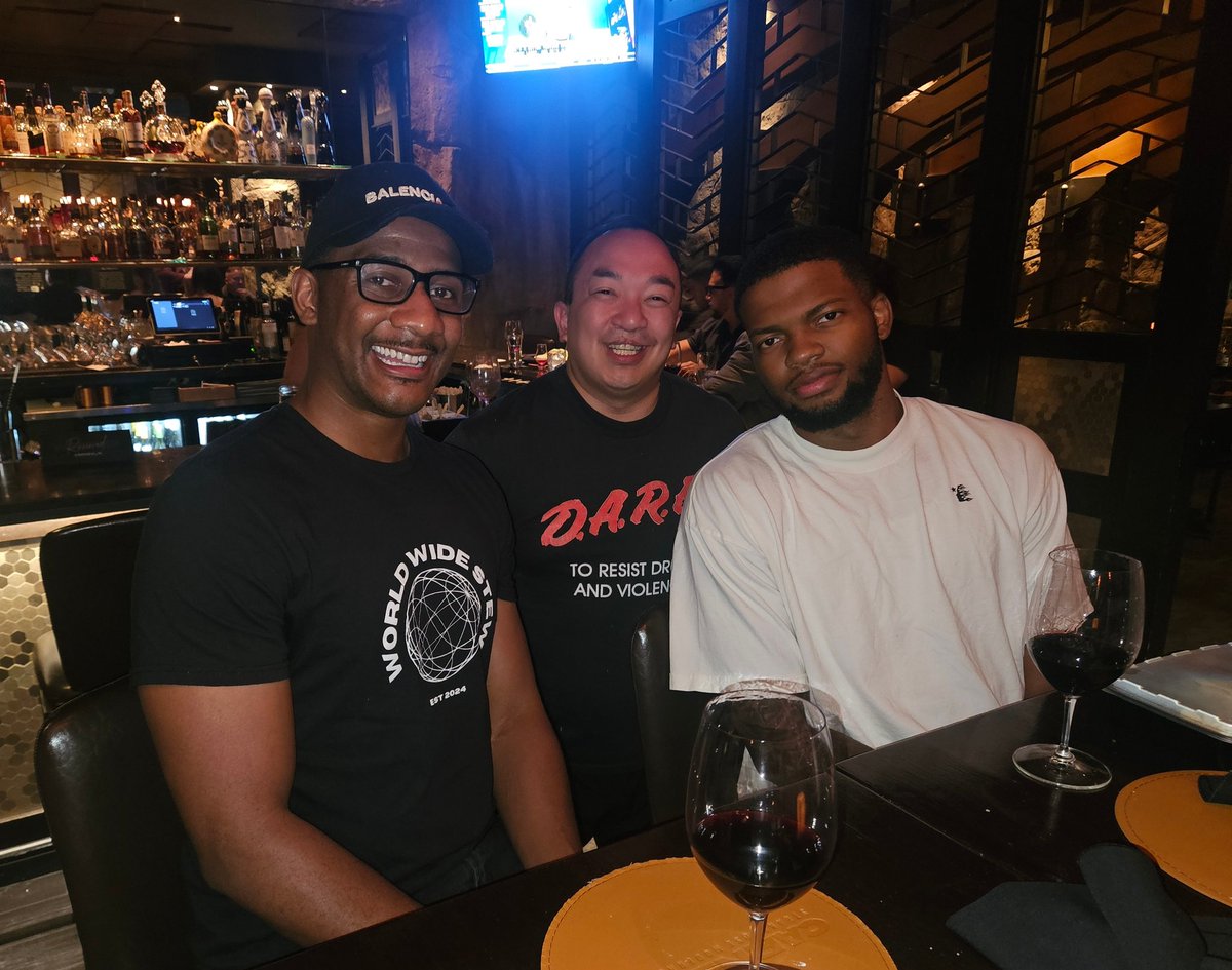 Erik Kennedy 김영남 (@erikk292mke) on Twitter photo #ringoutahoya to the Hometown Hero <a href="/realdavidjoplin/">david joplin</a> on signing with the @bucks. From BC, <a href="/MarquetteMBB/">Marquette Basketball</a> thru <a href="/MarquetteU/">Marquette University</a>, and now #FeartheDeer.
And thanks @omarmke1 for the hospitality. #visitmke #ringoutahoya to the Hometown Hero <a href="/realdavidjoplin/">david joplin</a> on signing with the @bucks. From BC, <a href="/MarquetteMBB/">Marquette Basketball</a> thru <a href="/MarquetteU/">Marquette University</a>, and now #FeartheDeer.
And thanks @omarmke1 for the hospitality. #visitmke