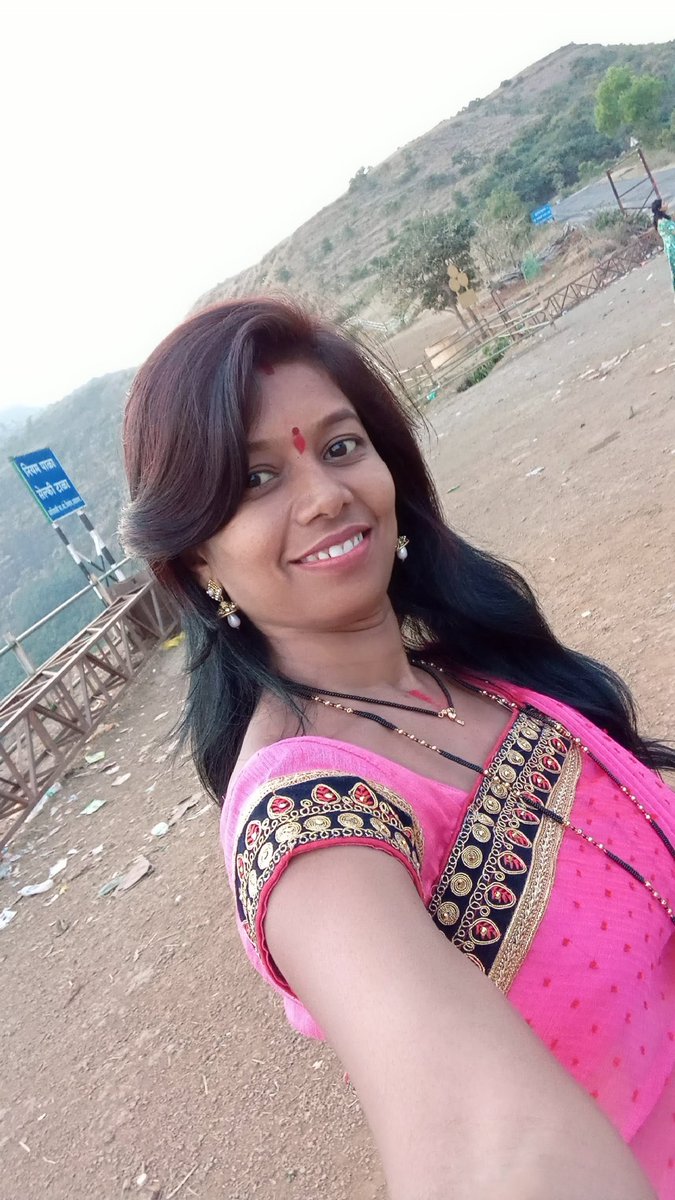 Self love ❤️
खुदसे प्यार करो ,कोई तुम्हें धोका नहीं देगा ।