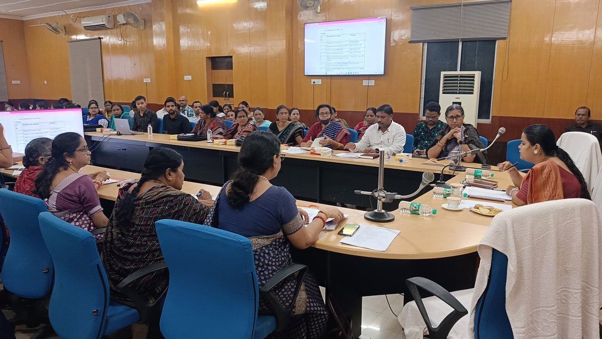 District Magistrate Subarnapur (@dm_subarnapur) on Twitter photo Collector,Subarnapur reviewed ICDS activities and ToT cum orientation on Orphan Survey organised at Collectorate Conference Hall,Subarnapur on 03.07.2025.DSWO,ICDS Supervisors,DPC Mission Shakti,DCPO and other field staff attended. <a href="/CMO_Odisha/">CMO Odisha</a> <a href="/IPR_Odisha/">I & PR Department, Odisha</a> <a href="/WCDOdisha/">Department of WCD, Government of Odisha</a> Collector,Subarnapur reviewed ICDS activities and ToT cum orientation on Orphan Survey organised at Collectorate Conference Hall,Subarnapur on 03.07.2025.DSWO,ICDS Supervisors,DPC Mission Shakti,DCPO and other field staff attended. <a href="/CMO_Odisha/">CMO Odisha</a> <a href="/IPR_Odisha/">I & PR Department, Odisha</a> <a href="/WCDOdisha/">Department of WCD, Government of Odisha</a>