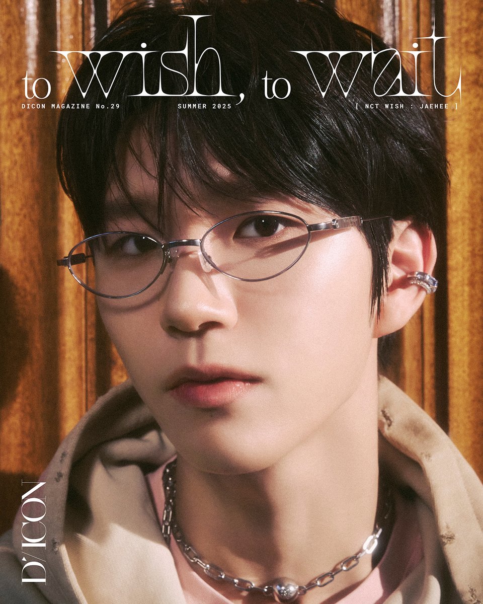 DICON_NCTWISH's tweet photo. "MY YOUTH, MY WISH"

햇살, 웃음, 하나의 소원.
있는 그대로의 NCT WISH.
영원히, 청춘.

"TO WAIT, TO WISH"

고요한 하늘, 느려지는 시간.
눈을 감으면, 시작되는 소원.

"시즈니와 함께 하는 모든 순간이 힘이 되기에" (리쿠)

"저희도 사랑을 드리고 싶어요" (시온)

어느 찬란한 날, 소년들을 만났습니다. NCT 위시는 푸른 숲을 가로질러 들판을 달렸습니다. 숨이 차도록 웃고, 수다를 떨었죠.

그들의 청량한 웃음 소리마다, 청춘이라는 단어가 떠올랐습니다. NCT 위시의 밝고 희망찬 음악은 곧, 현실이었습니다.

"힘들거나 위로가 필요하시면" (료)

"저희 음악을 들어주세요" (유우시)

그리고 해가 저문 밤, 소년들은 반짝이는 불꽃을 들었습니다. 눈을 감고, 소원을 빌었습니다. 그 순수한 마음을, 디아이콘에 담았습니다.

"긍정적인 영향을 주고 싶어요" (재희)

"그러면, 저희도 행복할 거에요" (사쿠야)

"MY YOUTH, MY WISH"

Sunlight. Laughter. One quiet wish.
NCT WISH, just as they are.
Forever young.

"TO WAIT, TO WISH"

A quiet sky, time slows.
Close your eyes and a wish begins.

“Every moment with NCTzen gives me strength.” (RIKU)

“We want to give our love back.” (SION)

On a beautiful day, NCT WISH ran through fields and laughed in the sun.
Their joy felt just like youth.
Their music—bright and full of hope—became real.

“If you're ever feeling down or need comfort...” (RYO)

“Please listen to our music.” (YUSHI)

As night fell, they held sparklers,
closed their eyes, and made a wish.
That pure moment lives on in DICON.

“We want to be a positive influence.” (JAEHEE)

“That alone would make us happy.” (SAKUYA)

🗓️2025.07.04(14:00) - 2025.07.13(23:59)(KST)

#My_Youth_My_Wish
#to_Wish_to_Wait

Photographer 김민주, 장정우
Editor 김지호
Visual Director&Stylist 고동휘
Hair 김소희
Makeup 노한결
Set Stylist 이예슬

#엔시티위시 #NCTWISH @nctwishofficial
#시온 #리쿠 #유우시 #재희 #료 #사쿠야
#SION #RIKU #YUSHI #JAEHEE #RYO #SAKUYA
#디아이콘 #디스패치 #DICON #DISPATCH