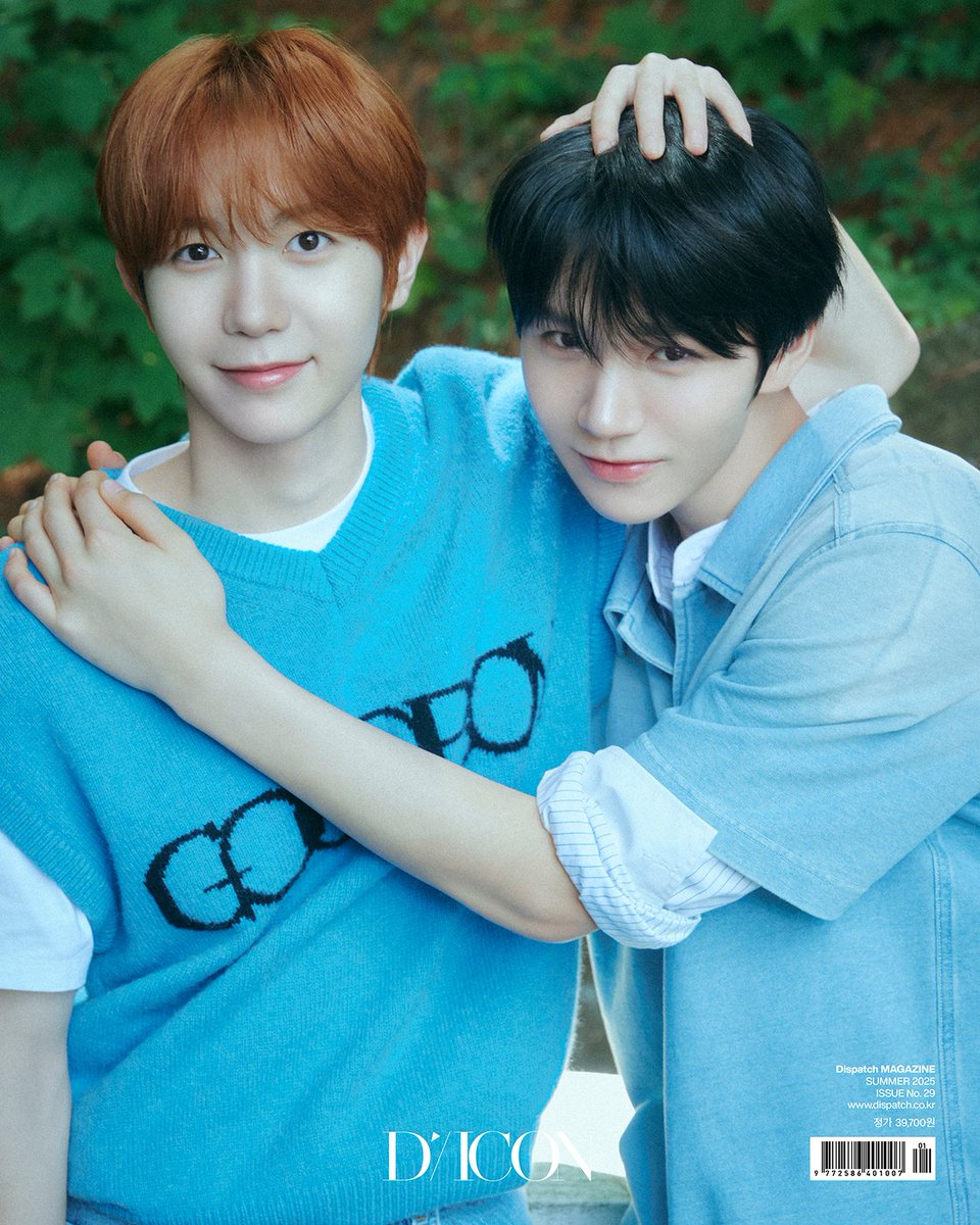 DICON_NCTWISH's tweet photo. "MY YOUTH, MY WISH"

햇살, 웃음, 하나의 소원.
있는 그대로의 NCT WISH.
영원히, 청춘.

"TO WAIT, TO WISH"

고요한 하늘, 느려지는 시간.
눈을 감으면, 시작되는 소원.

"시즈니와 함께 하는 모든 순간이 힘이 되기에" (리쿠)

"저희도 사랑을 드리고 싶어요" (시온)

어느 찬란한 날, 소년들을 만났습니다. NCT 위시는 푸른 숲을 가로질러 들판을 달렸습니다. 숨이 차도록 웃고, 수다를 떨었죠.

그들의 청량한 웃음 소리마다, 청춘이라는 단어가 떠올랐습니다. NCT 위시의 밝고 희망찬 음악은 곧, 현실이었습니다.

"힘들거나 위로가 필요하시면" (료)

"저희 음악을 들어주세요" (유우시)

그리고 해가 저문 밤, 소년들은 반짝이는 불꽃을 들었습니다. 눈을 감고, 소원을 빌었습니다. 그 순수한 마음을, 디아이콘에 담았습니다.

"긍정적인 영향을 주고 싶어요" (재희)

"그러면, 저희도 행복할 거에요" (사쿠야)

"MY YOUTH, MY WISH"

Sunlight. Laughter. One quiet wish.
NCT WISH, just as they are.
Forever young.

"TO WAIT, TO WISH"

A quiet sky, time slows.
Close your eyes and a wish begins.

“Every moment with NCTzen gives me strength.” (RIKU)

“We want to give our love back.” (SION)

On a beautiful day, NCT WISH ran through fields and laughed in the sun.
Their joy felt just like youth.
Their music—bright and full of hope—became real.

“If you're ever feeling down or need comfort...” (RYO)

“Please listen to our music.” (YUSHI)

As night fell, they held sparklers,
closed their eyes, and made a wish.
That pure moment lives on in DICON.

“We want to be a positive influence.” (JAEHEE)

“That alone would make us happy.” (SAKUYA)

🗓️2025.07.04(14:00) - 2025.07.13(23:59)(KST)

#My_Youth_My_Wish
#to_Wish_to_Wait

Photographer 김민주, 장정우
Editor 김지호
Visual Director&Stylist 고동휘
Hair 김소희
Makeup 노한결
Set Stylist 이예슬

#엔시티위시 #NCTWISH @nctwishofficial
#시온 #리쿠 #유우시 #재희 #료 #사쿠야
#SION #RIKU #YUSHI #JAEHEE #RYO #SAKUYA
#디아이콘 #디스패치 #DICON #DISPATCH