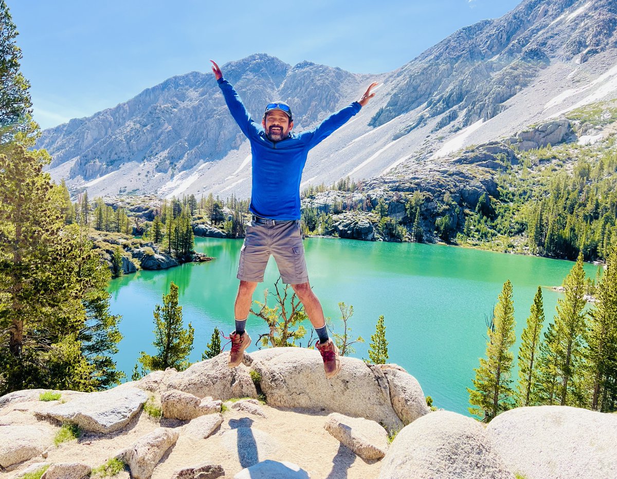 TravelWithSuri's tweet image. Tweet:1338
Please check my YouTube video about, "Big Pine Lakes Hike in California". - Link in profile.

#California #4thofJuly #4thofJulyweekend