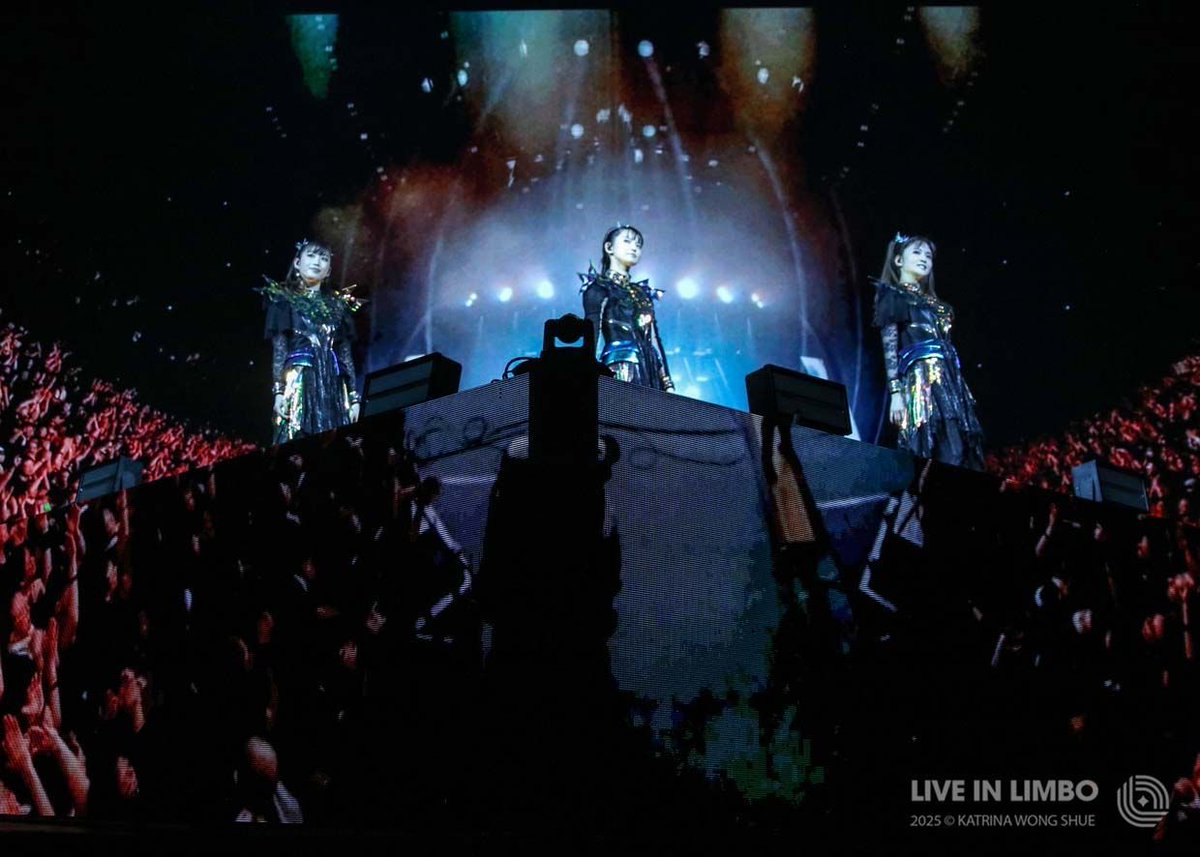 Japanese metal band, BABYMETAL, took Toronto by storm as they performed to a packed Coca-Cola Coliseum last night with Black Veil Brides. Head over to our site to see our coverage

liveinlimbo.com/2025/07/03/con…