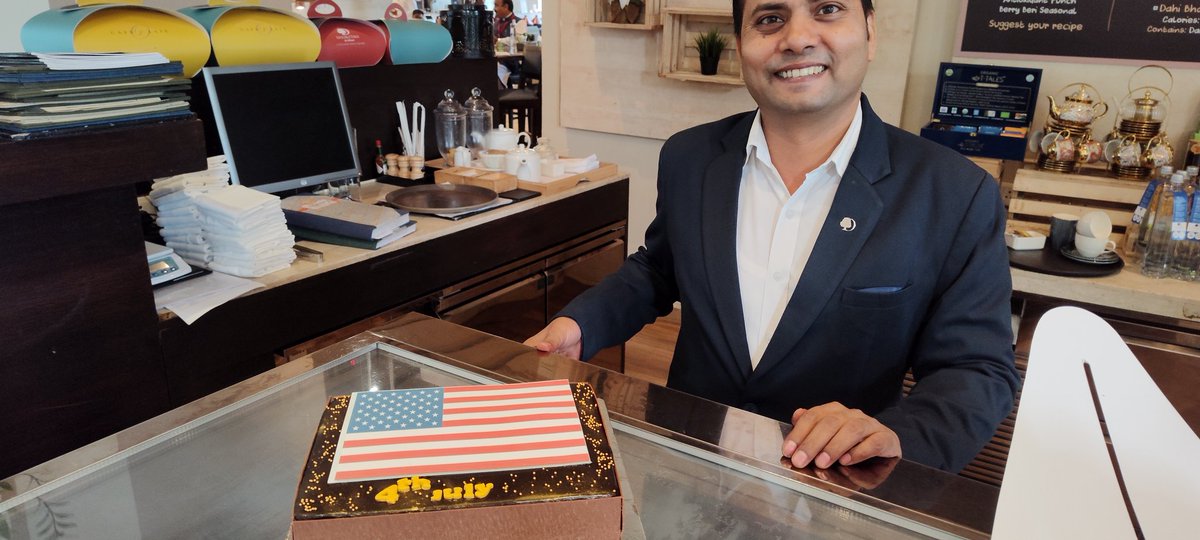 BuggChris's tweet image. Nothing like celebrating the 4th of July with friends who know what it's like to kick the Brits out!