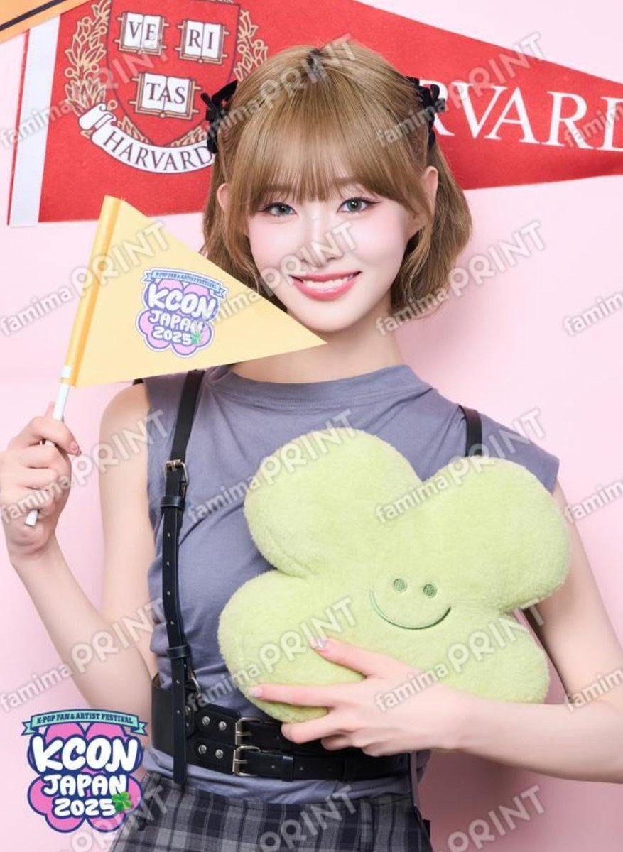 KCON LA ME:I 飯田栞月サイン入りカード直筆