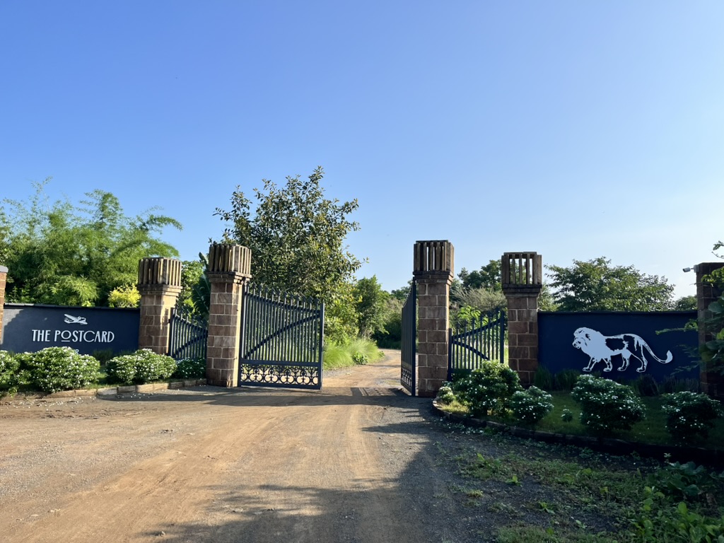 TechnoFino (@technofino) on Twitter photo Saurashtra, Gujarat— where ancient forts, Kesar mango orchards, safari trails, and slow luxury came together in perfect harmony. From elusive lions to surprise vintage rides, it was all in the details.
<a href="/bhavyegoel/">Bhavye Goel</a> escaped to <a href="/PostcardHotel/">The Postcard Hotel</a> Gir and here is all about his slow Saurashtra, Gujarat— where ancient forts, Kesar mango orchards, safari trails, and slow luxury came together in perfect harmony. From elusive lions to surprise vintage rides, it was all in the details.
<a href="/bhavyegoel/">Bhavye Goel</a> escaped to <a href="/PostcardHotel/">The Postcard Hotel</a> Gir and here is all about his slow