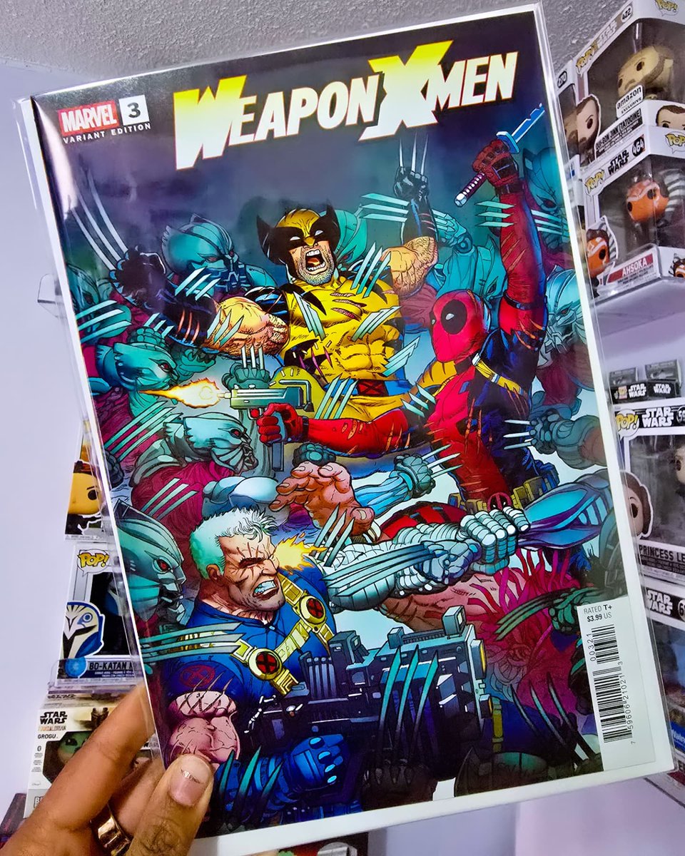 EmpressCarri's tweet photo. I am super sad #WeaponXMen was only a 5 issue run! I was enjoying this so much 😭 but we have Deadpools & Wolverines now to take it's place. Need to get those ones in. Gonna be behind this week because of my trip, dammit lol #Wolverine #Logan #WeaponX #Deadpool #Cable #Warpath #XMen #MarvelComics #ComicBooks #RevivedObsession
