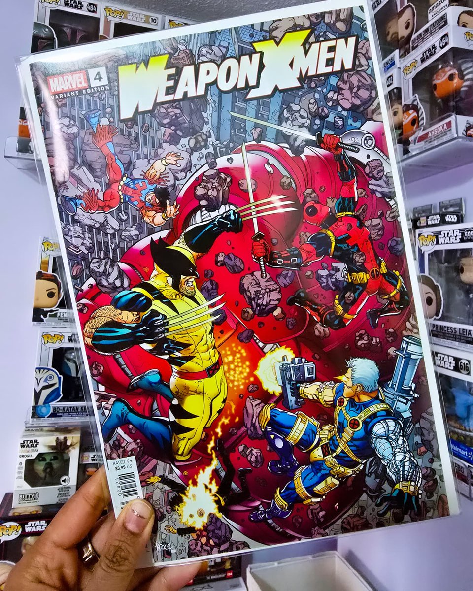 EmpressCarri's tweet photo. I am super sad #WeaponXMen was only a 5 issue run! I was enjoying this so much 😭 but we have Deadpools & Wolverines now to take it's place. Need to get those ones in. Gonna be behind this week because of my trip, dammit lol #Wolverine #Logan #WeaponX #Deadpool #Cable #Warpath #XMen #MarvelComics #ComicBooks #RevivedObsession