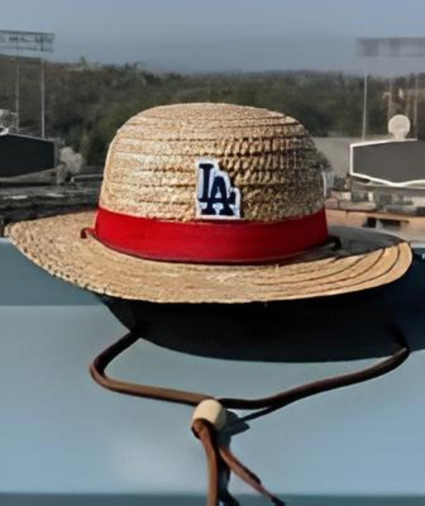 LA Dodgers 麦わら帽子　ワンピース LA Dodgers x ONE PIECE コラボ麦わら帽子が7月3日に限定配布